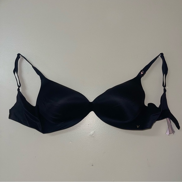 Black Victoria Secret Bra - Picture 2 of 5